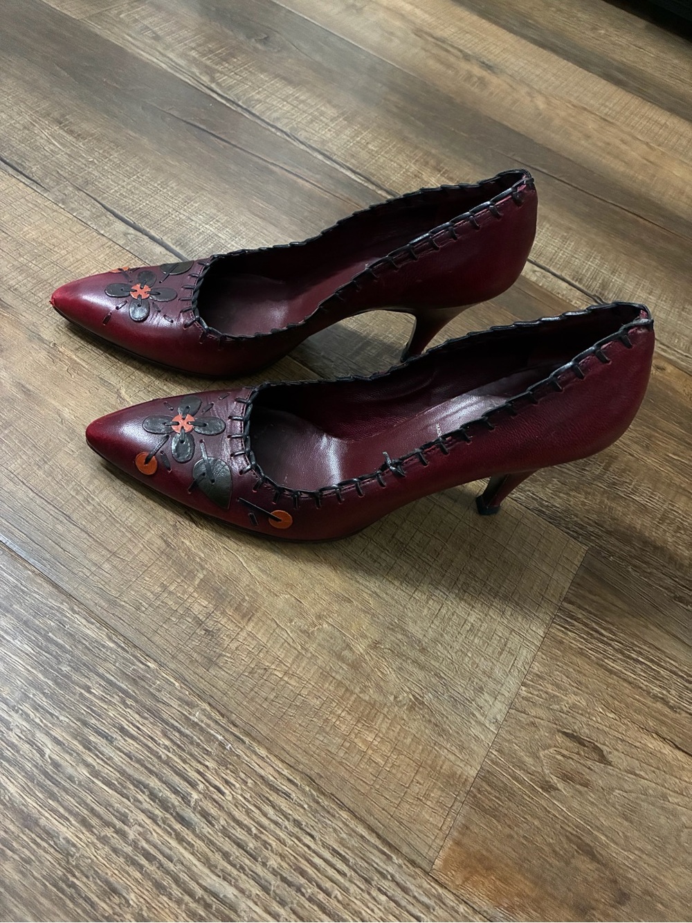 Prada Burgundy Leather Pointed-Toe Heels with Black & Orange Floral Appliqués - Picture 8 of 8